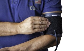 Endokrynologia – jak hormony wpływają na nasze zdrowie?