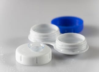 Soczewki kontaktowe – niewidzialna rewolucja w świecie korekcji wzroku