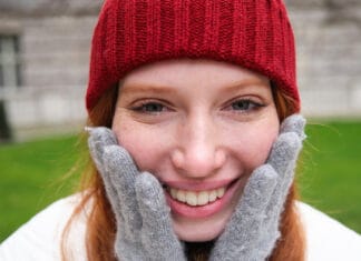 Jak chronić twarz oraz usta jesienią i zimą?