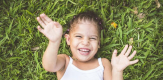 7 nawyków, które budują zdrowy uśmiech u dzieci 7 nawyków, które budują zdrowy uśmiech u dzieci